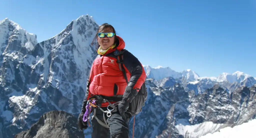 island-peak-besteigung-nepal-everest-gebiet-gipfel