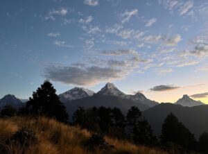 aussichtsberg-poon-hill-morgens-berge-sonnenaufgang