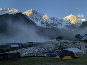 khumbu-thame-nach-lawinenabgang