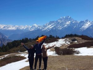 Touristen in nepal beim Langtang- trek