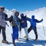mera-peak-gipfel-erfolg-bergsteiger