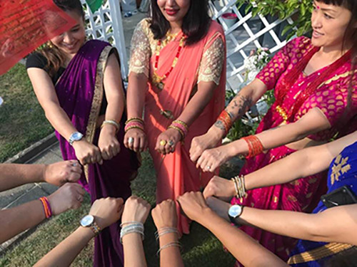 frauen-in-sari-teej-festival-nepal