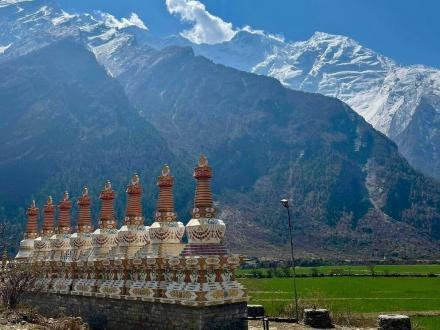 tsum-valley-trek-choerte