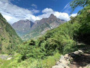 gruenes-tal-tsum-trek-manaslu-gebiet