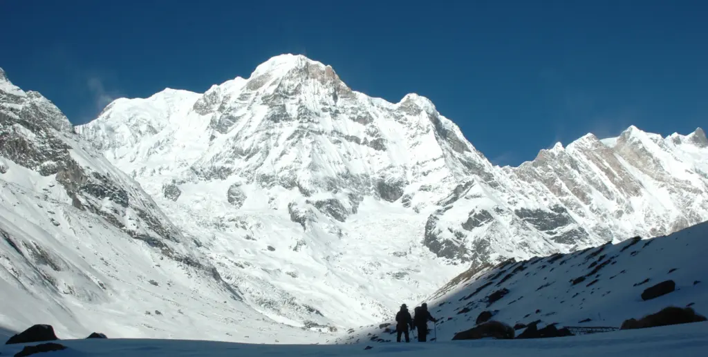 annapurna-base-camp-dezember-mit-schnee